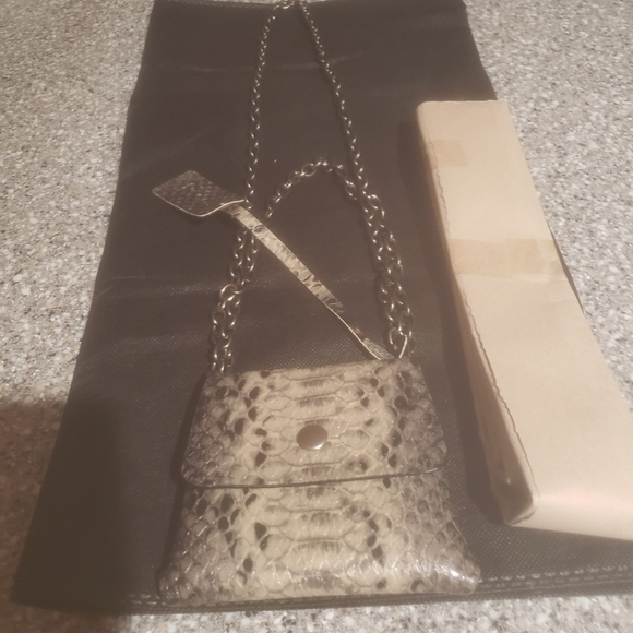 Genuine Leather Waist Bag - Picture 3 of 3